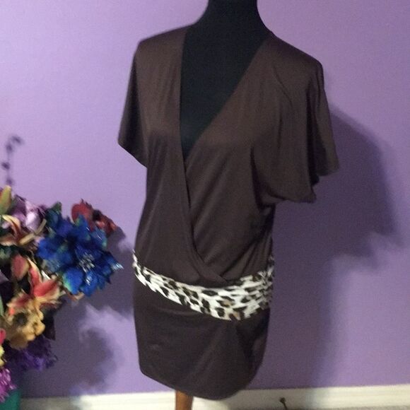 Vince Camuto Swim Leopard cover-up. XS - Picture 2 of 6